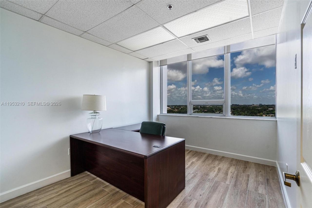 2455 E Sunrise Blvd, Unit CU9J, Fort Lauderdale, FL 33304 Photo