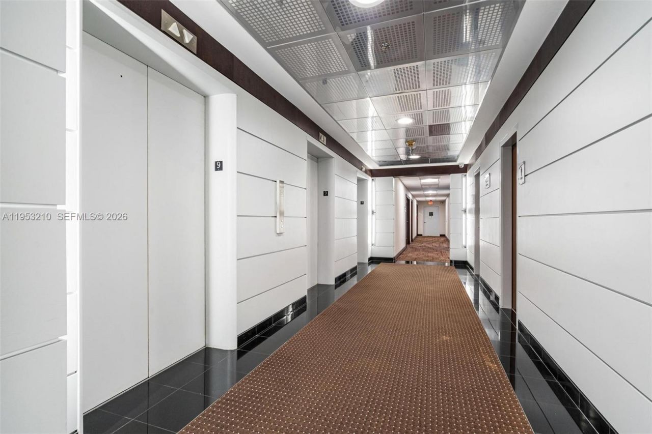 2455 E Sunrise Blvd, Unit CU9J, Fort Lauderdale, FL 33304 Photo