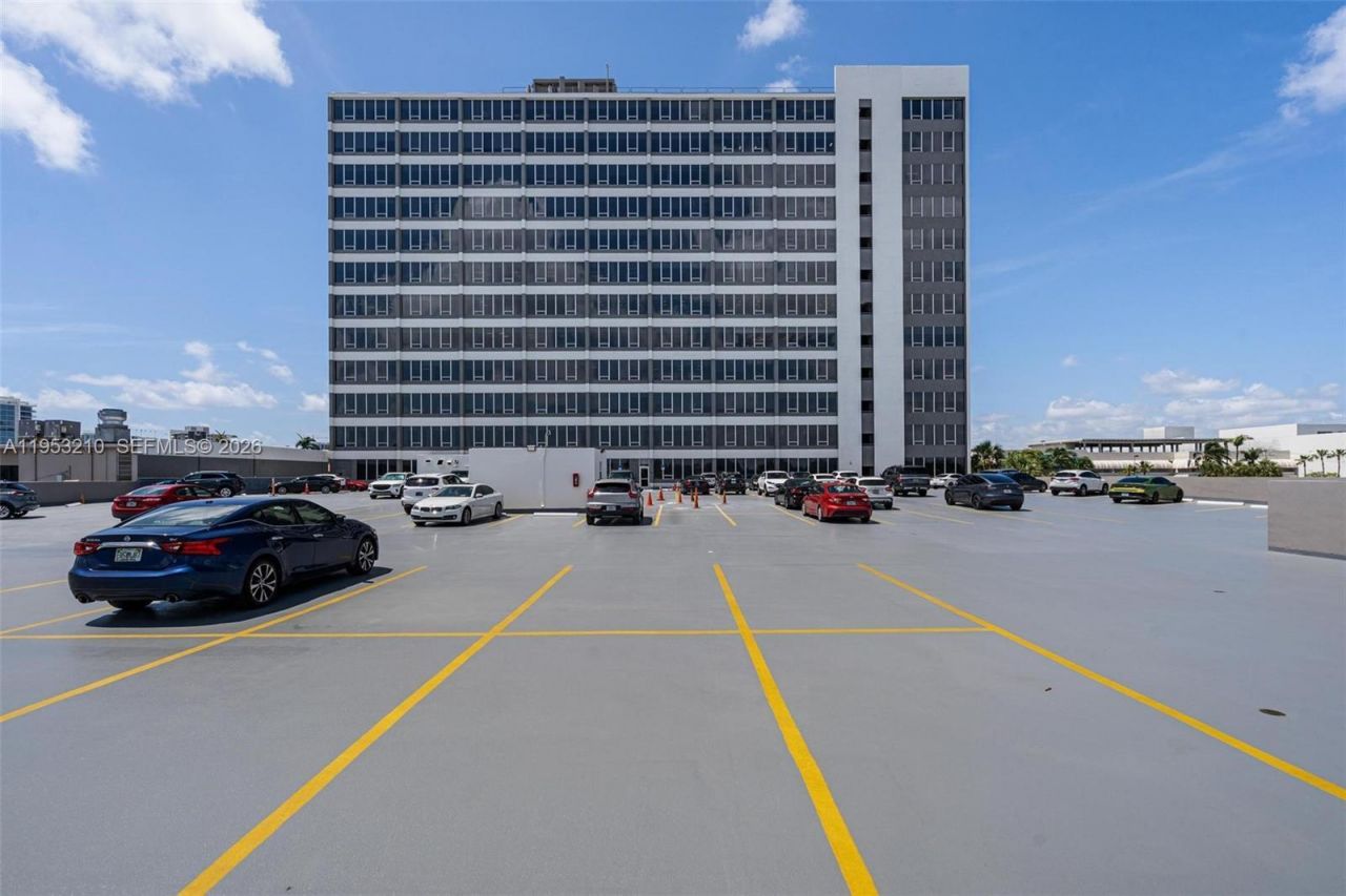 2455 E Sunrise Blvd, Unit CU9J, Fort Lauderdale, FL 33304 Photo