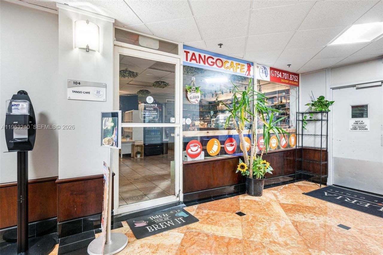 2455 E Sunrise Blvd, Unit CU9J, Fort Lauderdale, FL 33304 Photo