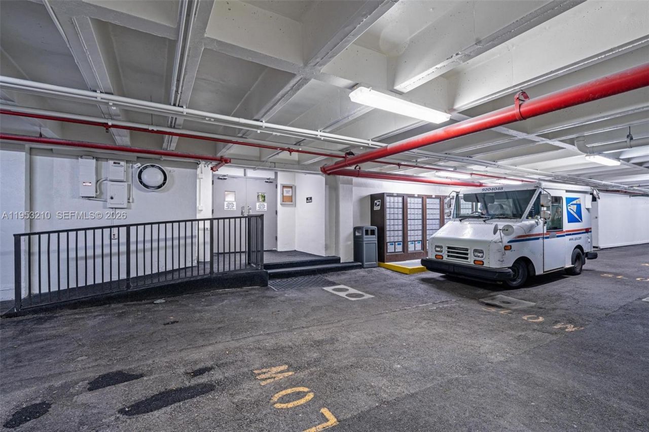 2455 E Sunrise Blvd, Unit CU9J, Fort Lauderdale, FL 33304 Photo