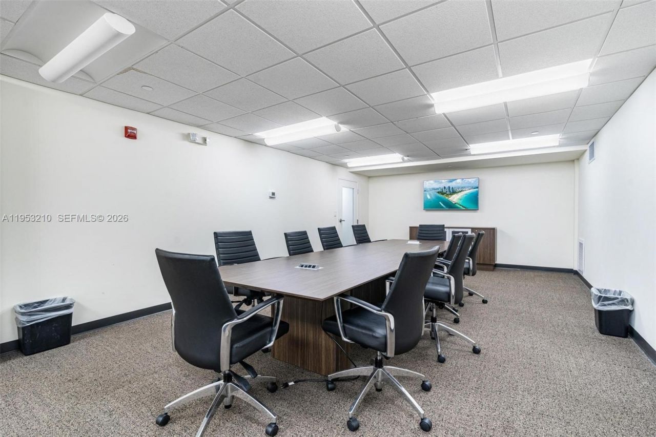 2455 E Sunrise Blvd, Unit CU9J, Fort Lauderdale, FL 33304 Photo