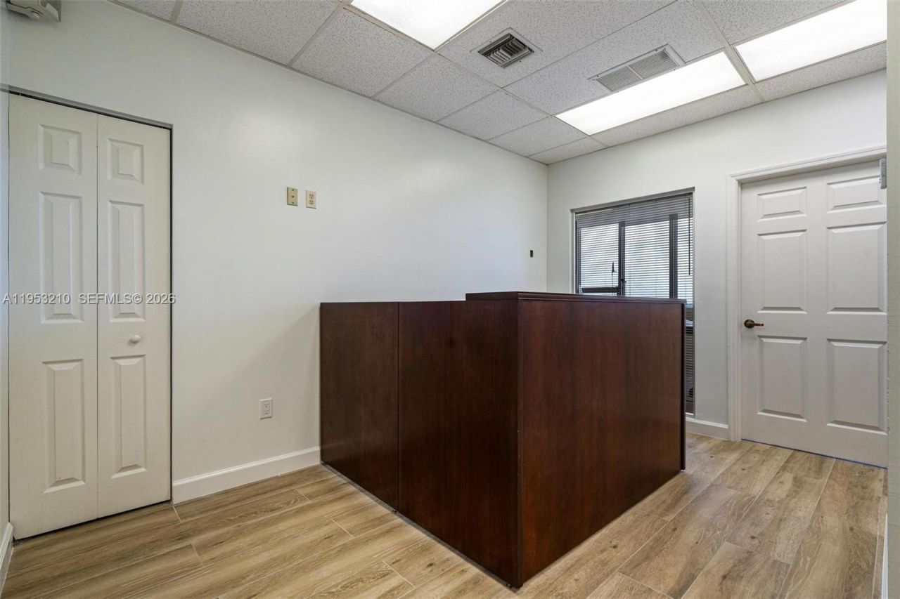 2455 E Sunrise Blvd, Unit CU9J, Fort Lauderdale, FL 33304 Photo