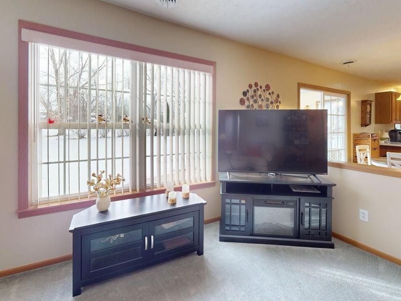 338 E Howard, Willard, OH 44890 Photo 14