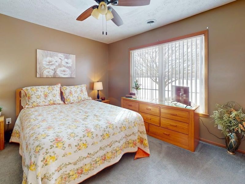 338 E Howard, Willard, OH 44890 Photo 20