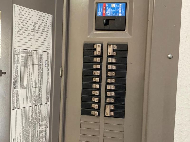 338 E Howard, Willard, OH 44890 Photo 28