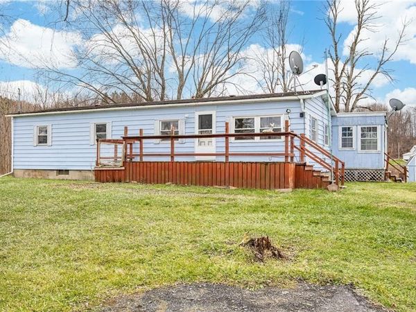 6928 State Route 31 E, Newark, NY 14513