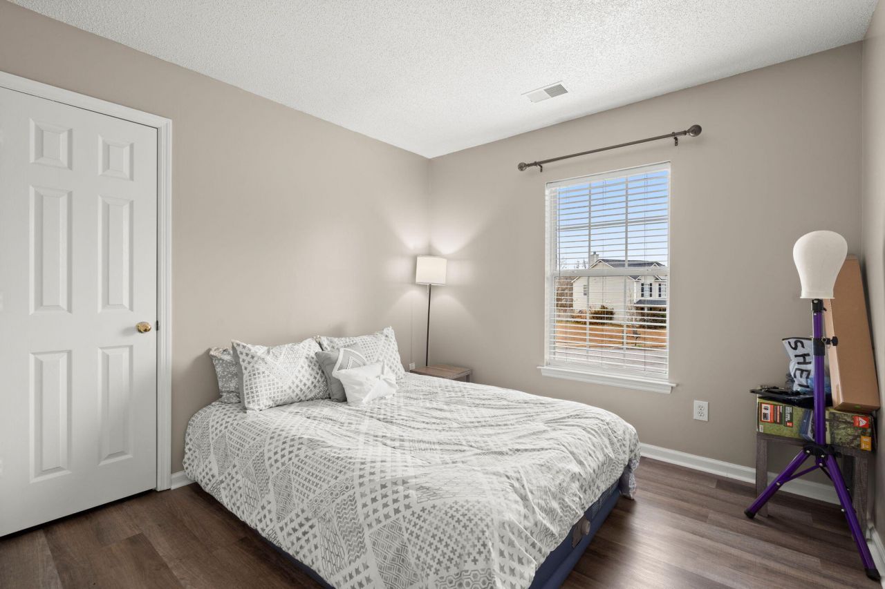 77 Blue Jasmine Lane Photo 24