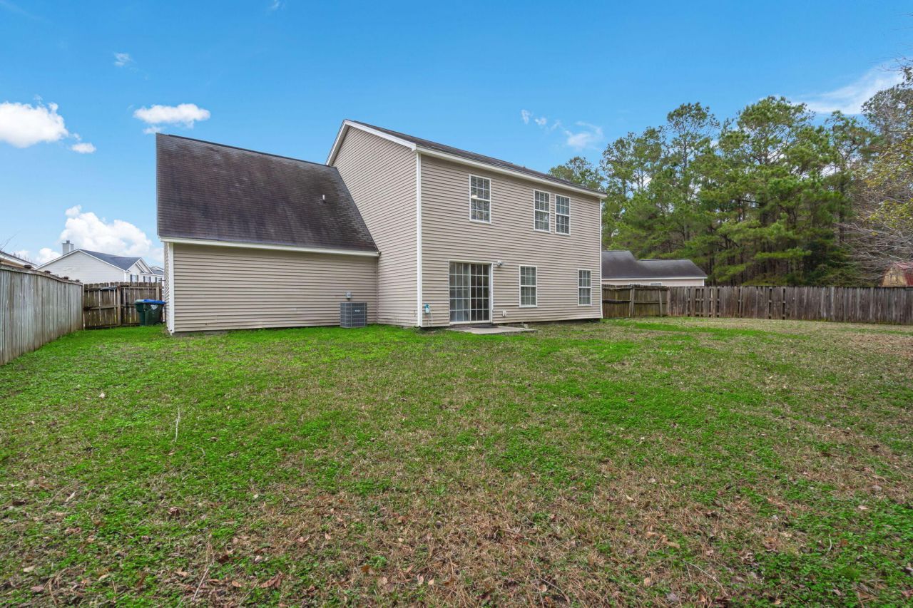 77 Blue Jasmine Lane Photo 30