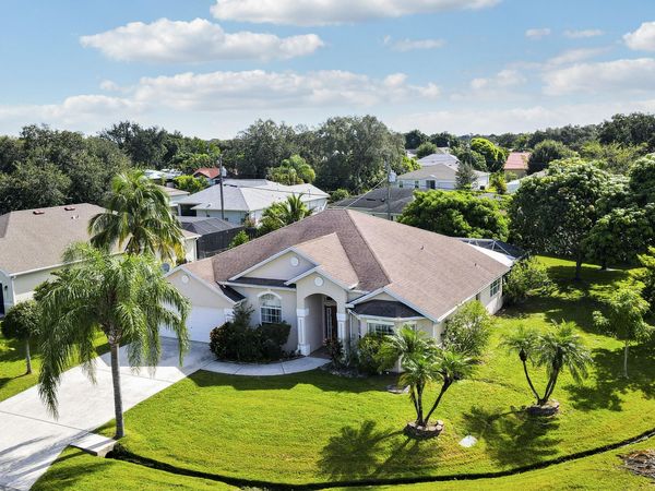 2085 SW Aladdin Street, Port St. Lucie, FL 34953