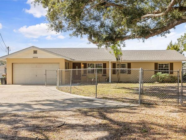 9909 JACARANDA AVENUE, CLERMONT, FL 34711