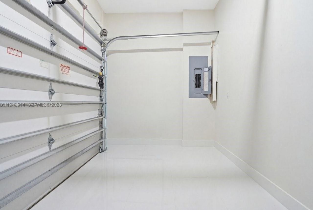 7026 NW 103rd Pl, Doral, FL 33178 Photo