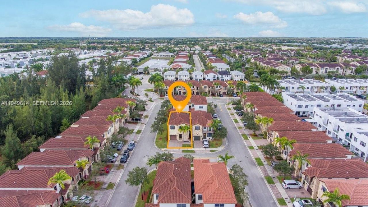 7026 NW 103rd Pl, Doral, FL 33178 Photo