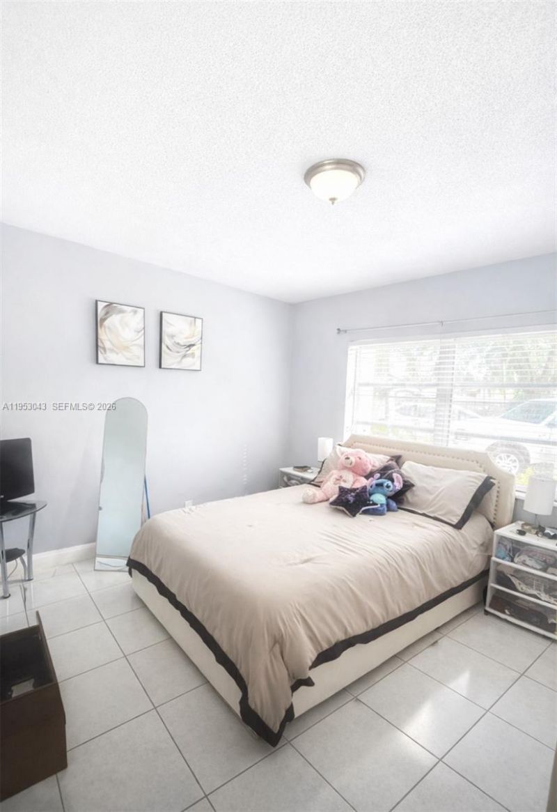 13715 Kendale Lakes Cir, Unit A-116, Miami, FL 33183 Photo