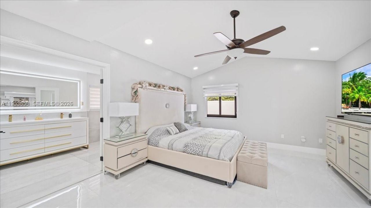 11611 SW 9th Ct, Pembroke Pines, FL 33025 Photo