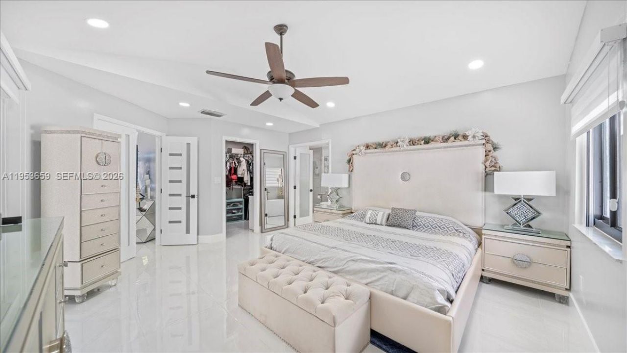 11611 SW 9th Ct, Pembroke Pines, FL 33025 Photo