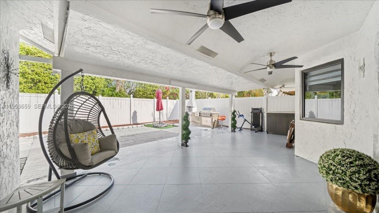 11611 SW 9th Ct, Pembroke Pines, FL 33025 Photo