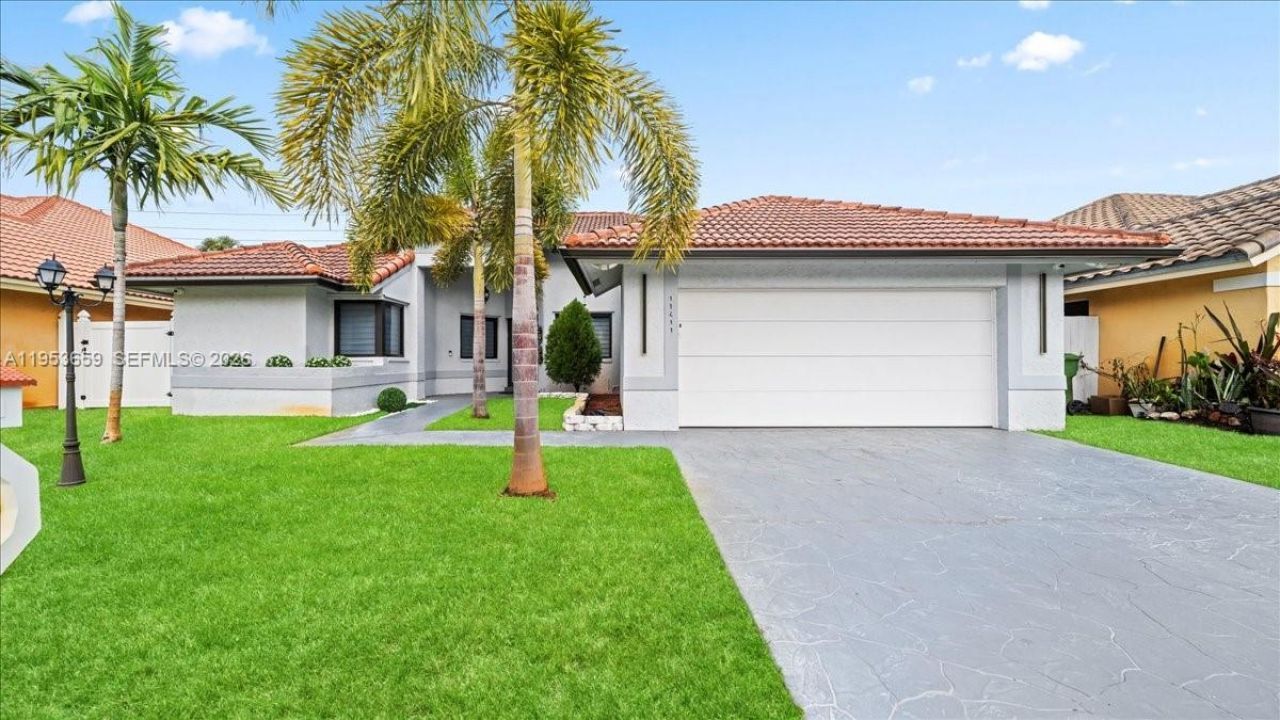 11611 SW 9th Ct, Pembroke Pines, FL 33025 Photo