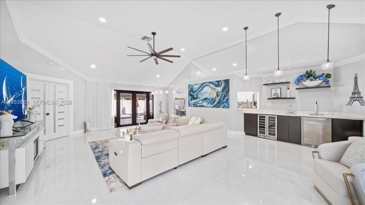 11611 SW 9th Ct, Pembroke Pines, FL 33025 Photo