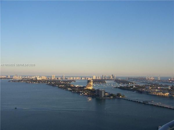 1800 N BAYSHORE DR, Unit 2505, Miami, FL 33132