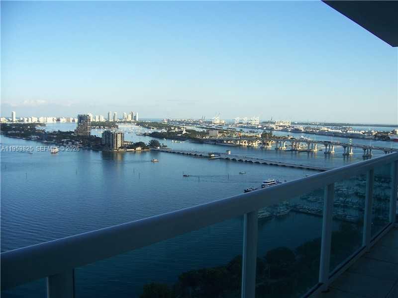 1800 N Bayshore Dr, Unit 2505, Miami, FL 33132 Photo