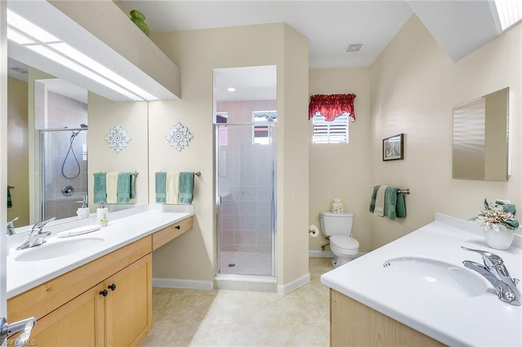 8532 Via Lungomare Cir, Unit 202, Estero, FL 33928 Photo