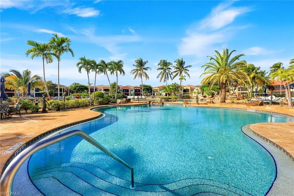 8532 Via Lungomare Cir, Unit 202, Estero, FL 33928 Photo