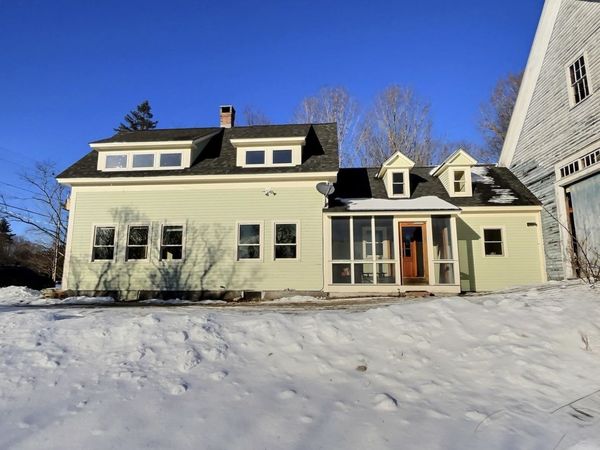24 Greenhouse Lane, Bradford, NH 03221