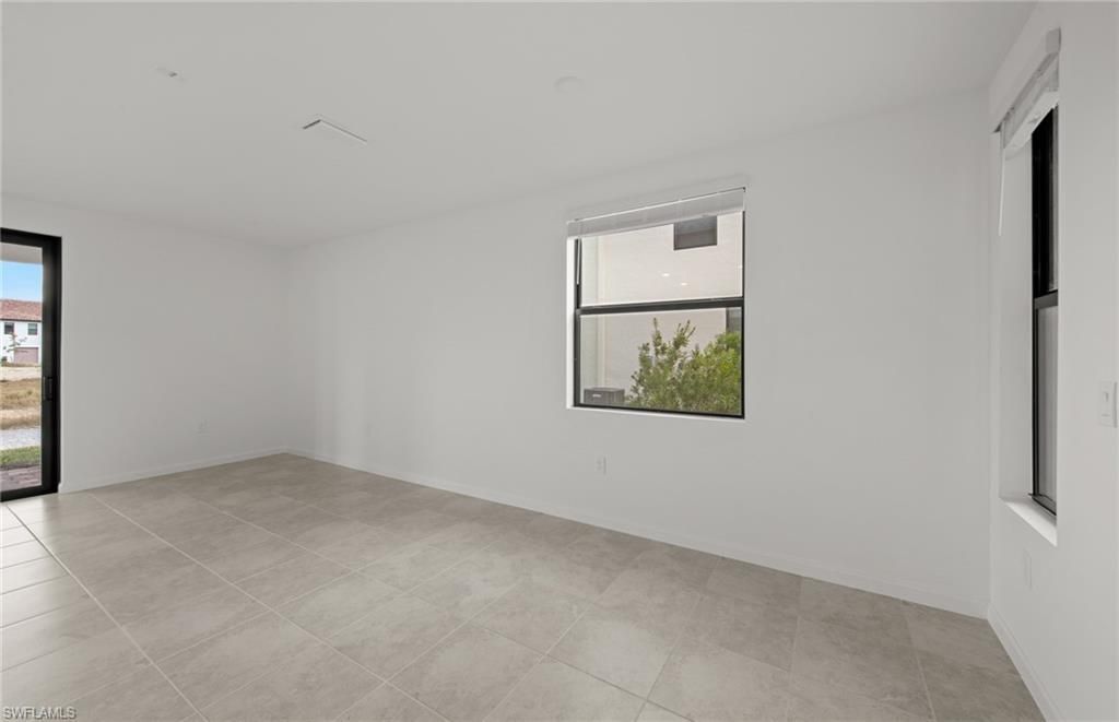 1697 Lake Jessup Cir, Cape Coral, FL 33909 Photo