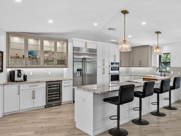 1666 Middle Gulf Dr, Sanibel, FL 33957
