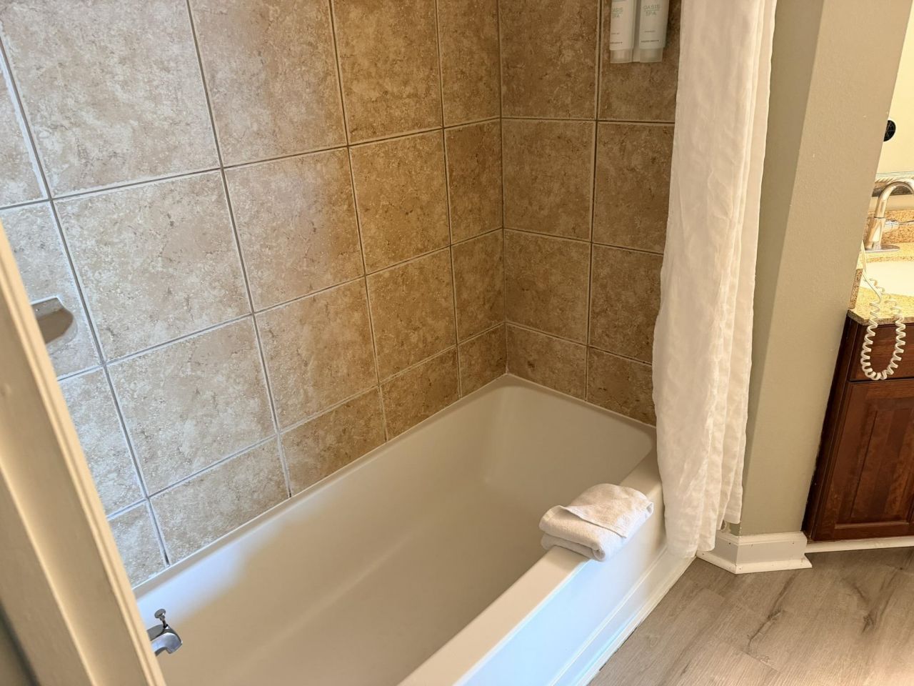 5200 N Ocean Blvd. Photo 16