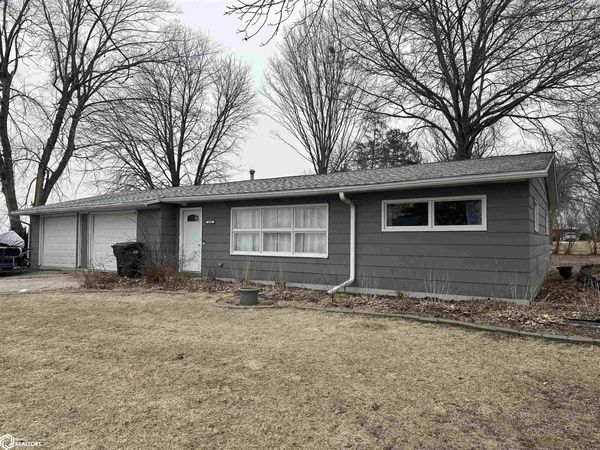 404 W Cherry Street, Danville, IA 52623
