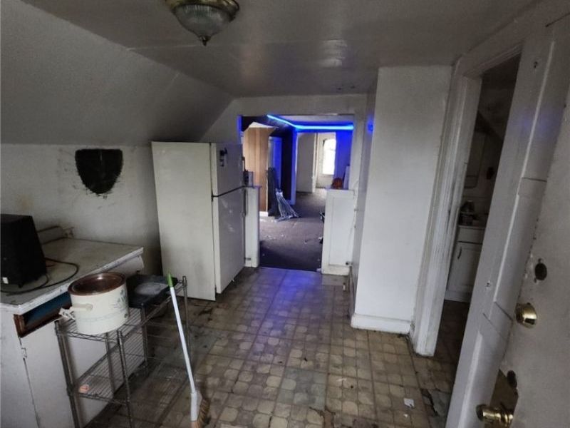 16204 Arcade Avenue, Cleveland, OH 44110 Photo 13