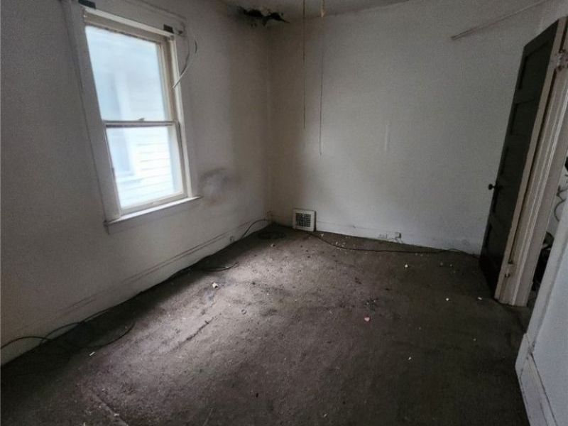 16204 Arcade Avenue, Cleveland, OH 44110 Photo 14