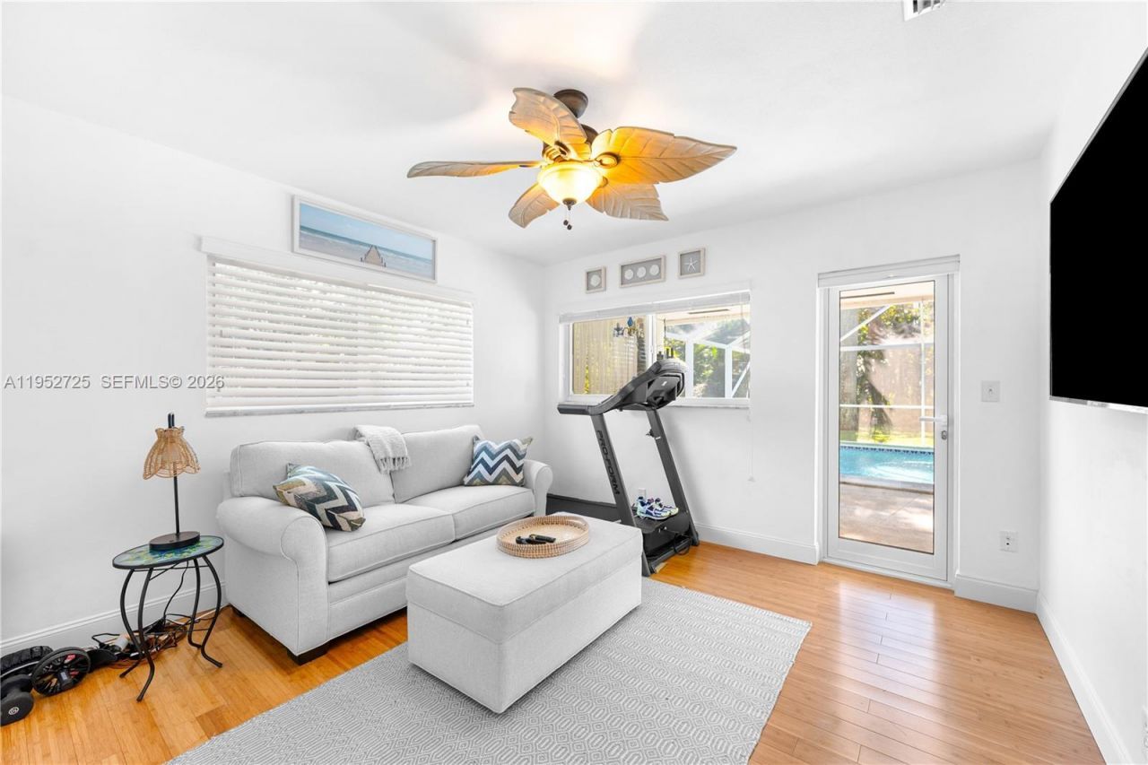 550 NE 5th St, Pompano Beach, FL 33060 Photo