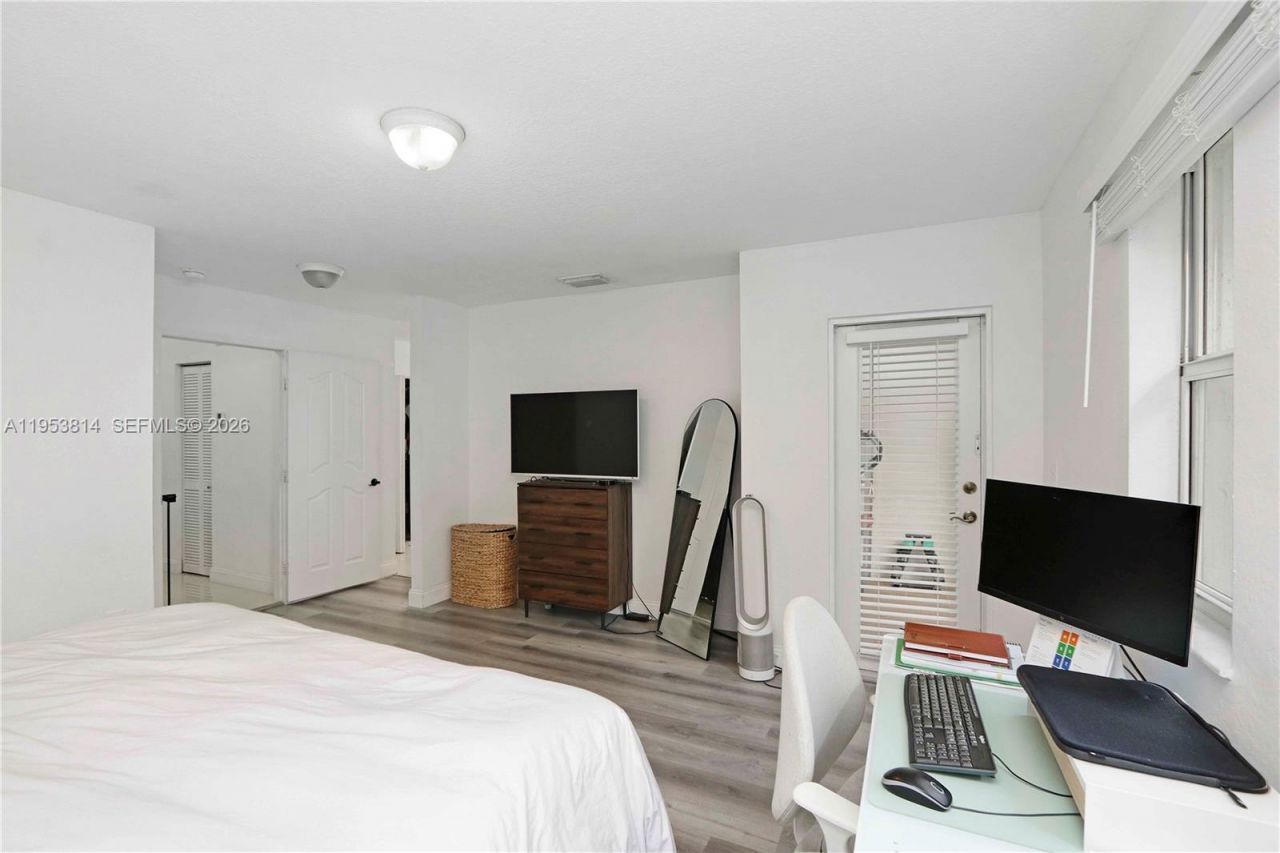 10921 NW 88th Ter , Unit 1303, Doral, FL 33178 Photo