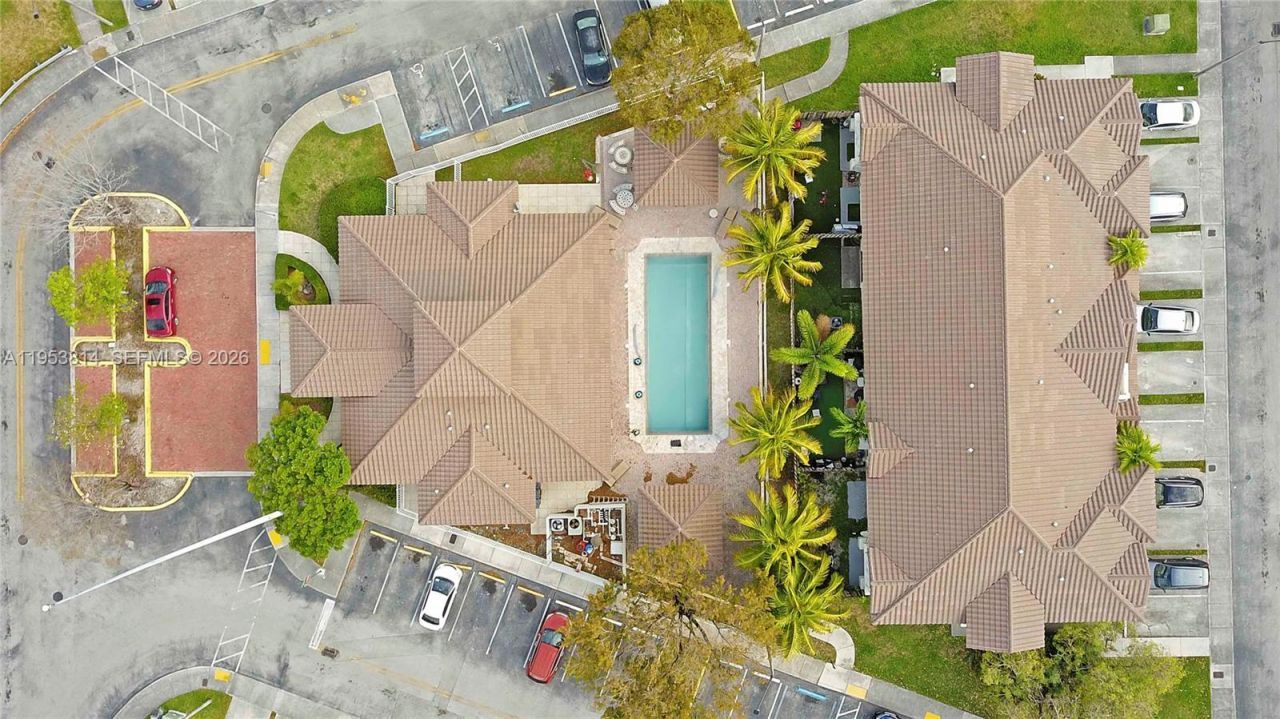 10921 NW 88th Ter , Unit 1303, Doral, FL 33178 Photo