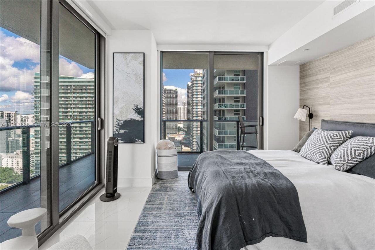 1300 S Miami Ave, Unit 2810, Miami, FL 33130 Photo