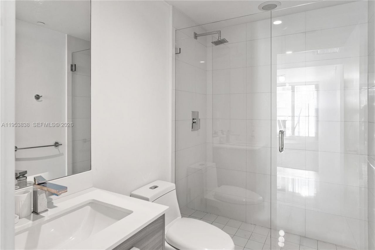 1300 S Miami Ave, Unit 2810, Miami, FL 33130 Photo