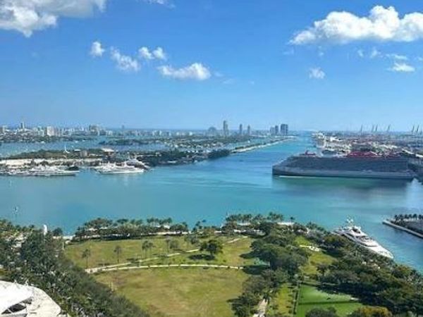 1040 Biscayne Blvd, Unit 3003, Miami, FL 33132