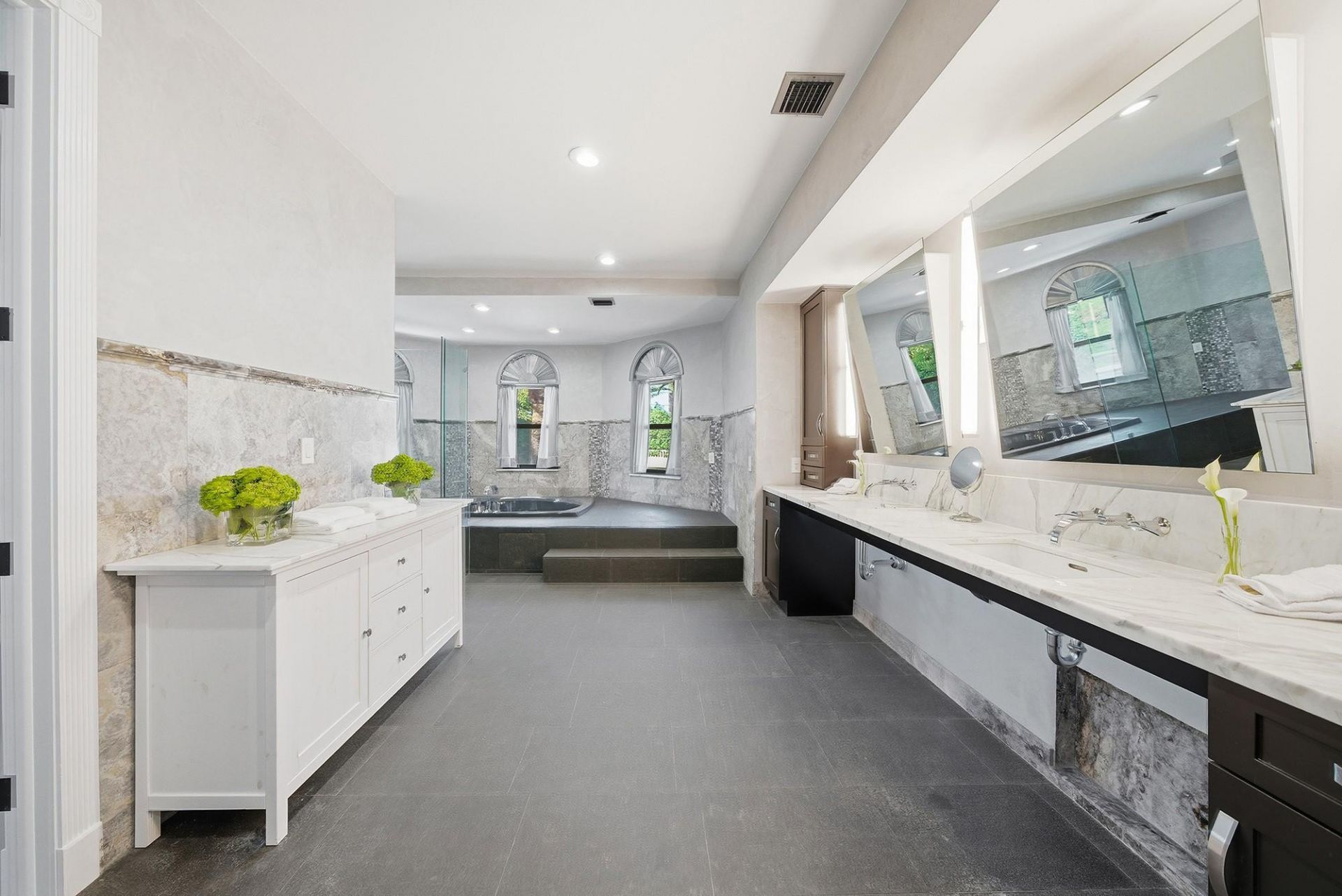 10270 SW 58th Street, Miami, FL 33173 Photo