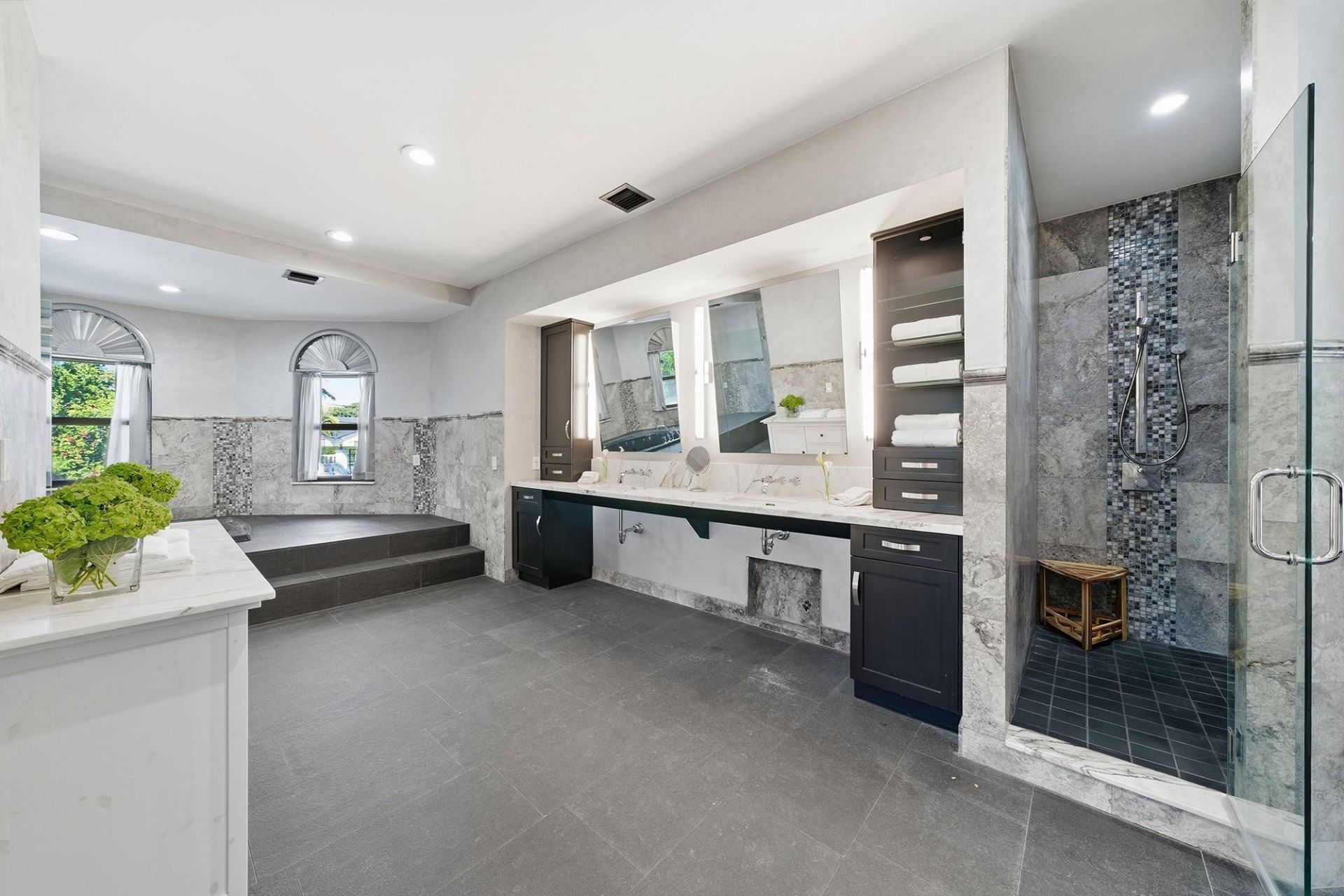 10270 SW 58th Street, Miami, FL 33173 Photo