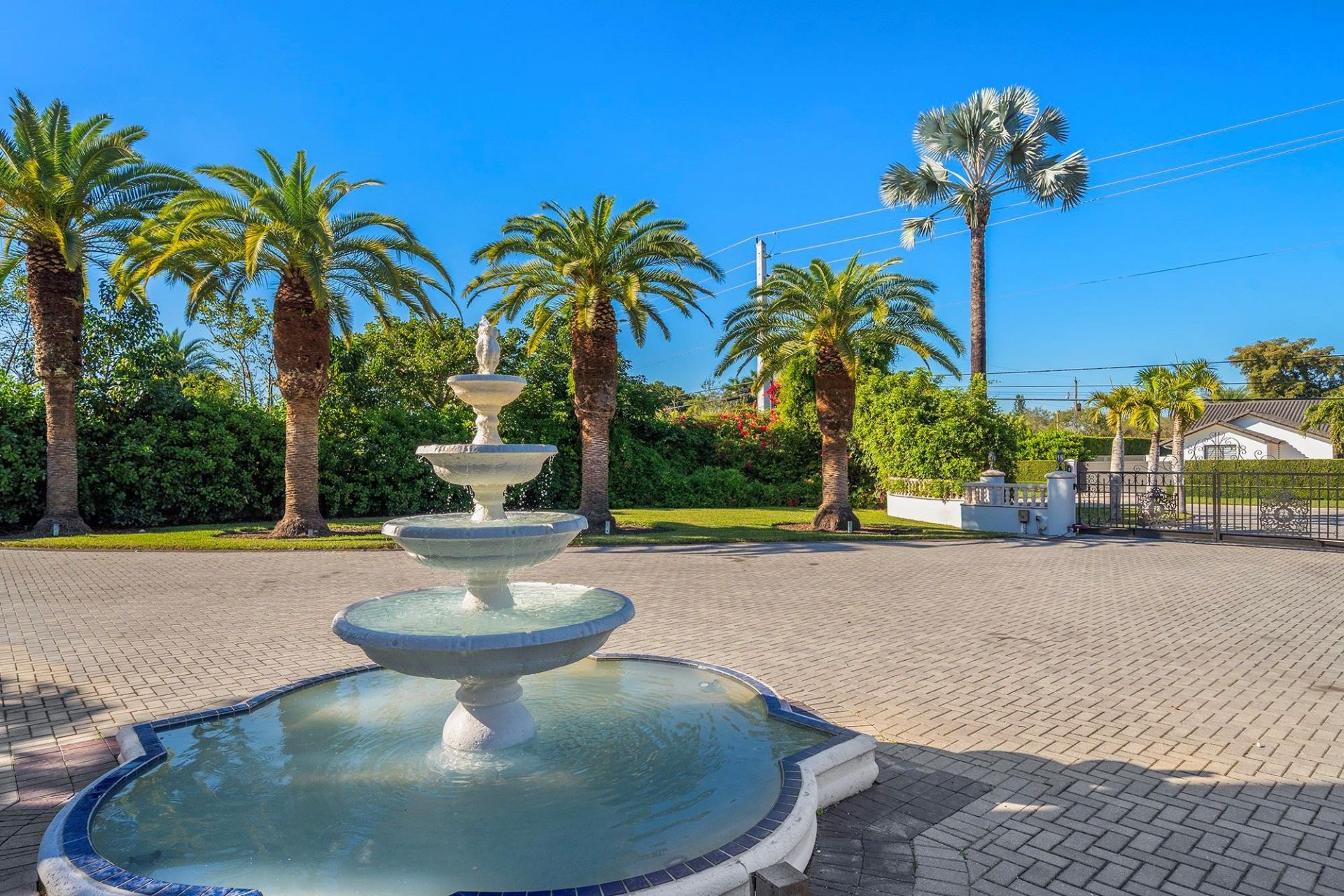 10270 SW 58th Street, Miami, FL 33173 Photo