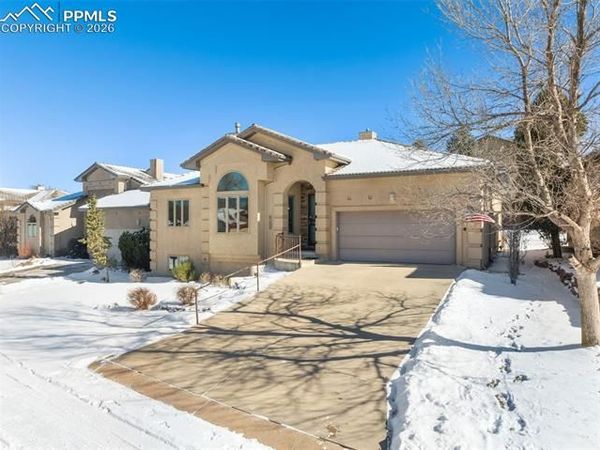 2795 Stonewall Heights, Colorado Springs, CO 80909