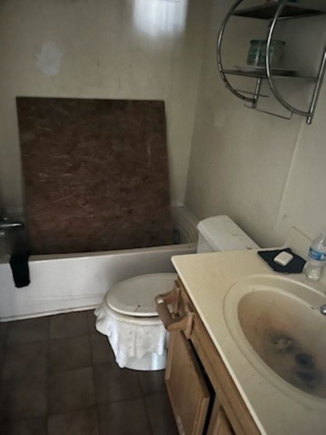 1120 Pint Circle Photo 4