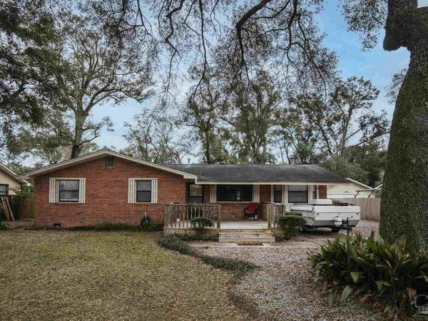 6314 Whiteoak Dr, Pensacola, FL 32503