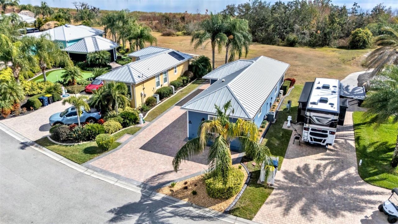3272 Fish Hawk Drive, Polk City, FL 33868 Photo