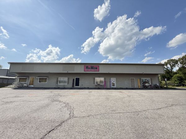 2111 Robert L Draper Way, Powderly, KY 42367