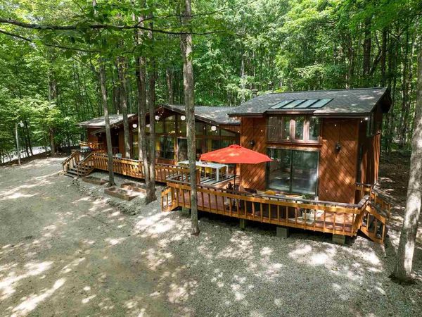 5811 East Village Drive, Bellaire, MI 49615