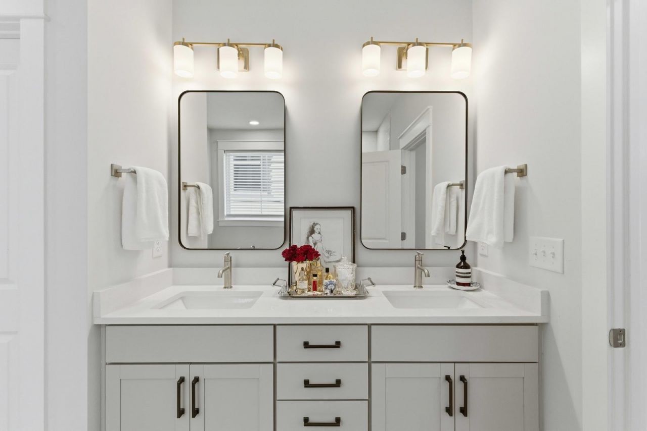 2011 Blue Bayou Boulevard Photo 10